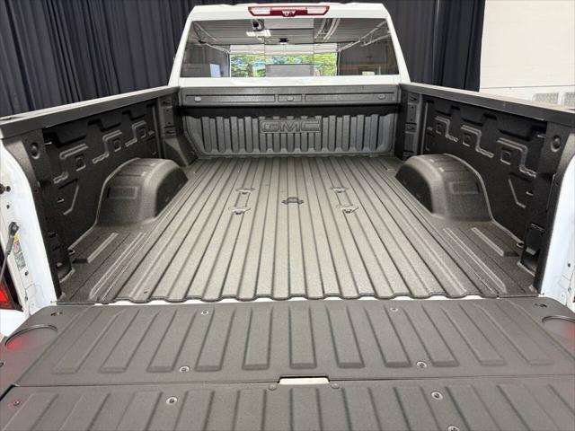 2026 GMC Sierra 2500HD Crew Cab, Standard Bed, Denali, 4WD