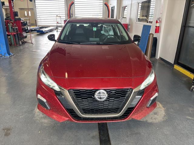 2022 Nissan Altima SR Intelligent AWD