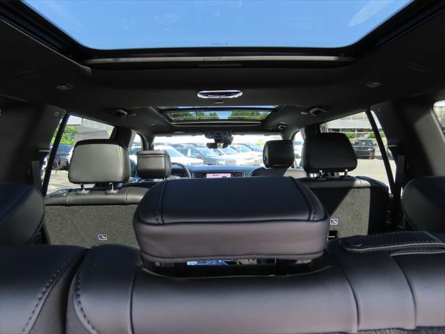2026 Jeep Grand Wagoneer Upland 4x4