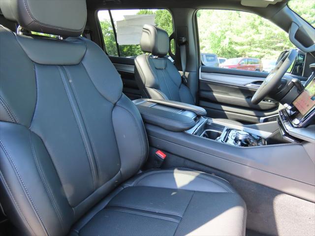 2026 Jeep Grand Wagoneer Upland 4x4