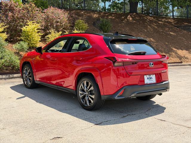 2023 Lexus UX 250h F SPORT Handling