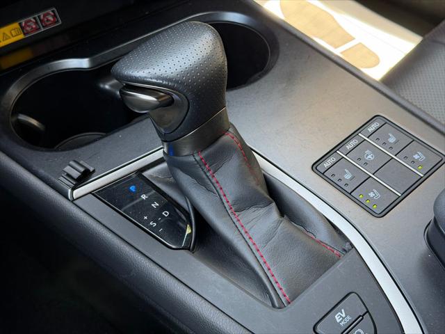 2023 Lexus UX 250h F SPORT Handling