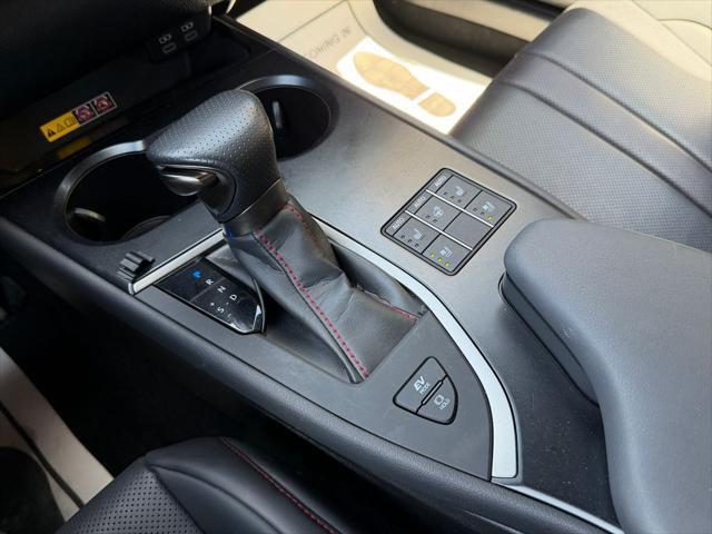 2023 Lexus UX 250h F SPORT Handling