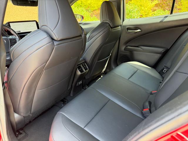 2023 Lexus UX 250h F SPORT Handling