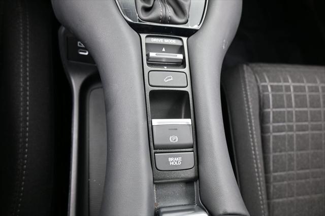 2025 Honda HR-V 2WD LX