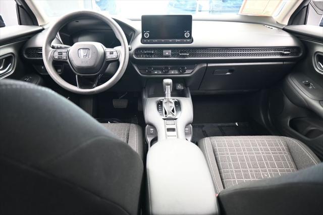 2025 Honda HR-V 2WD LX