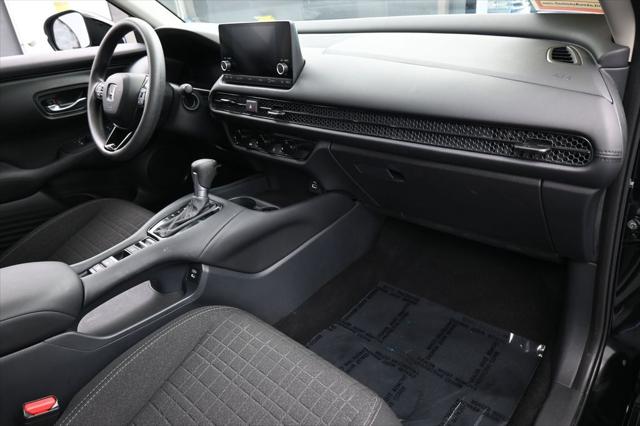 2025 Honda HR-V 2WD LX