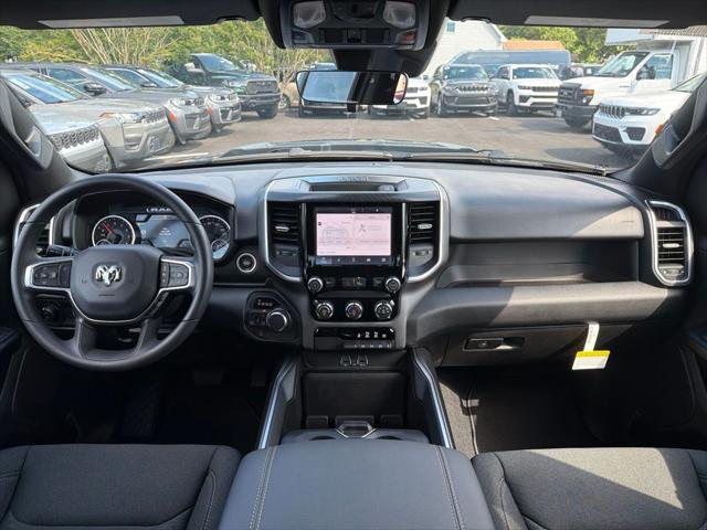 2026 Ram 1500 Express Crew Cab 4x4 57 Box