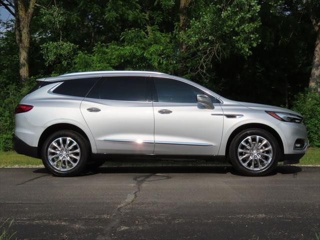 2021 Buick Enclave AWD Essence