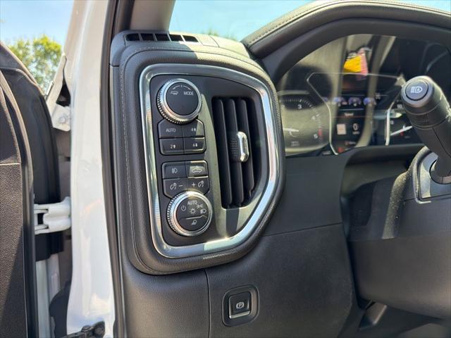 2023 GMC Sierra 3500HD 4WD Crew Cab Standard Bed Denali