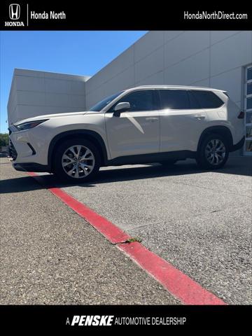 2024 Toyota Grand Highlander Limited for sale in Clovis, CA