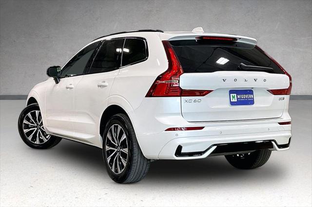 2024 Volvo XC60 B5 Core Dark Theme