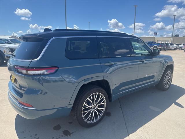 2026 Jeep Grand Cherokee L Summit 4x4
