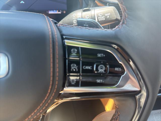 2026 Jeep Grand Cherokee L Summit 4x4