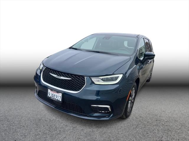 2023 Chrysler Pacifica Hybrid Touring L for sale in Redwood City, CA