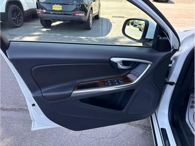 2012 Volvo S60 T5