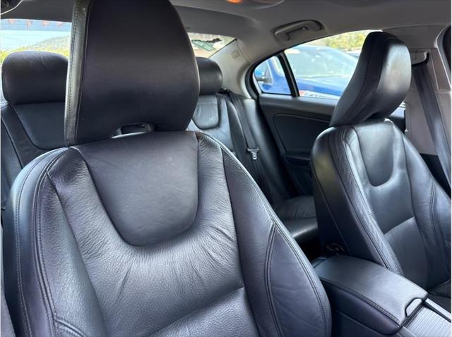 2012 Volvo S60 T5