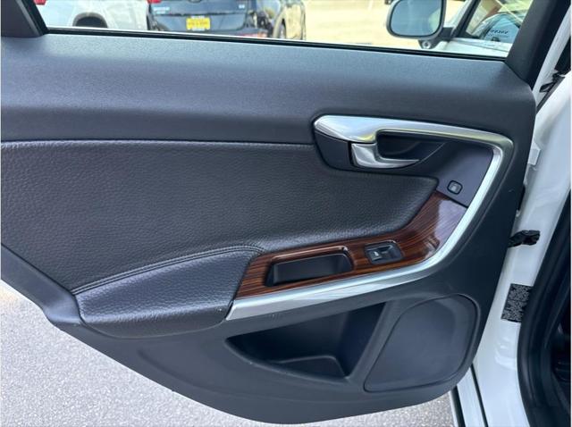 2012 Volvo S60 T5