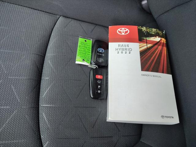 2022 Toyota RAV4 Hybrid XLE