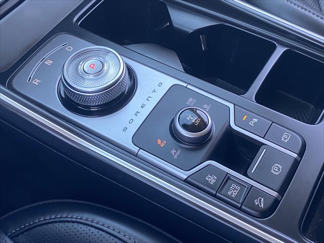 2025 Kia Sorento Hybrid EX