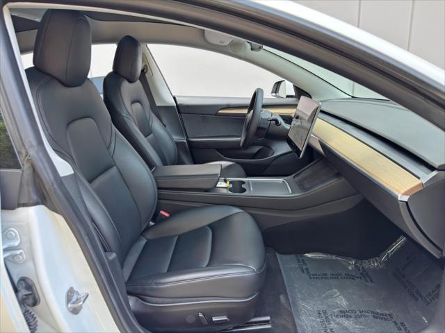 2021 Tesla Model 3 Standard Range Plus Rear-Wheel Drive