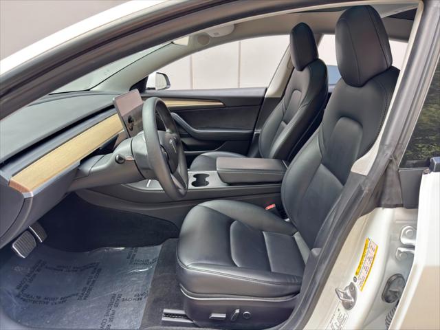 2021 Tesla Model 3 Standard Range Plus Rear-Wheel Drive