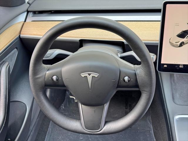 2021 Tesla Model 3 Standard Range Plus Rear-Wheel Drive