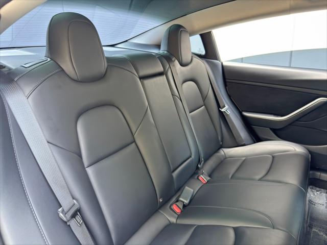 2021 Tesla Model 3 Standard Range Plus Rear-Wheel Drive