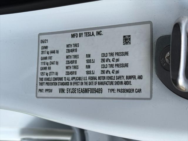2021 Tesla Model 3 Standard Range Plus Rear-Wheel Drive