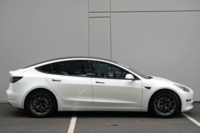 2021 Tesla Model 3 Standard Range Plus Rear-Wheel Drive