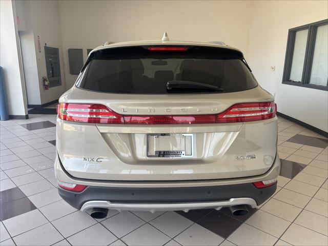 2015 Lincoln MKC BASE