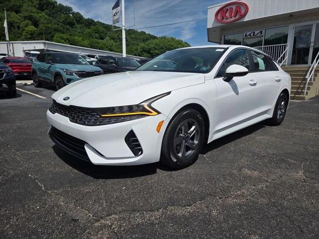 2021 Kia K5 LXS 2021 Kia K5 LXS