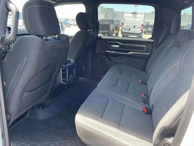2022 Ram 1500 Big Horn Crew Cab 4x4 5'7" Box