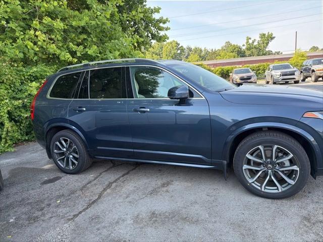 2019 Volvo XC90 T6 Momentum