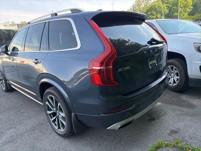 2019 Volvo XC90 T6 Momentum