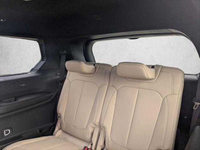 2025 Jeep Grand Cherokee L Limited 4x2