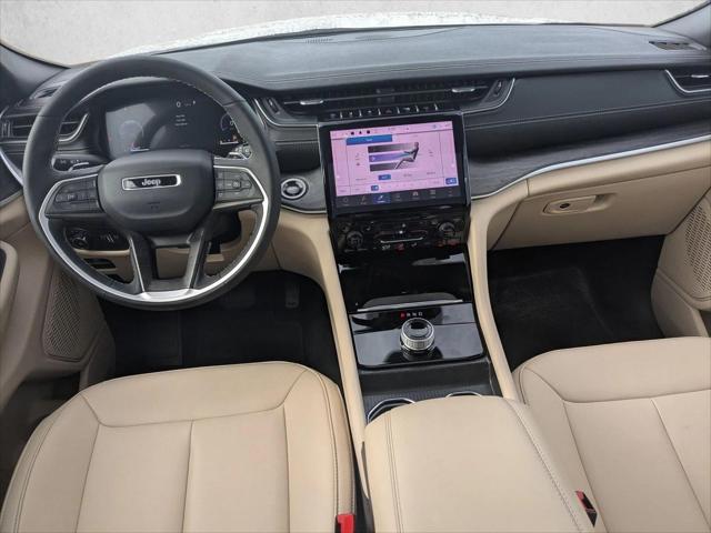 2025 Jeep Grand Cherokee L Limited 4x2