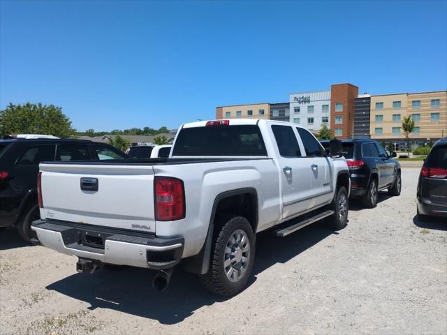 2015 GMC Sierra 2500HD Denali