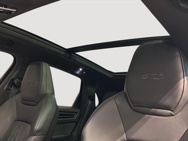 2023 Porsche Cayenne GTS