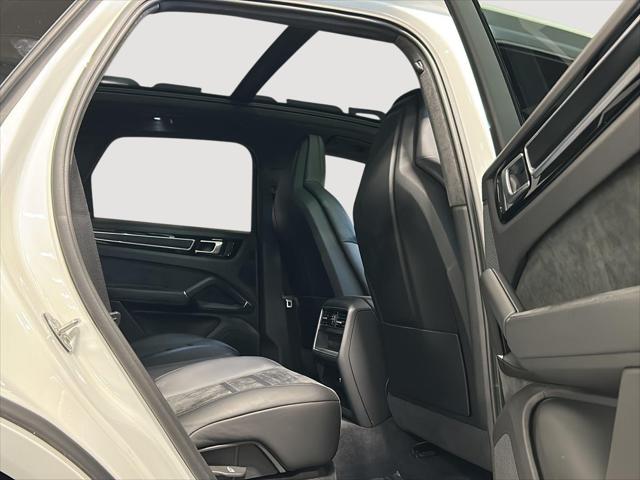 2023 Porsche Cayenne GTS