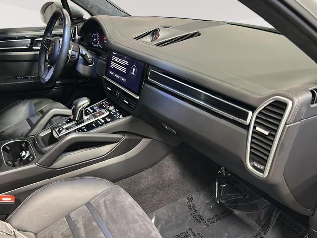2023 Porsche Cayenne GTS