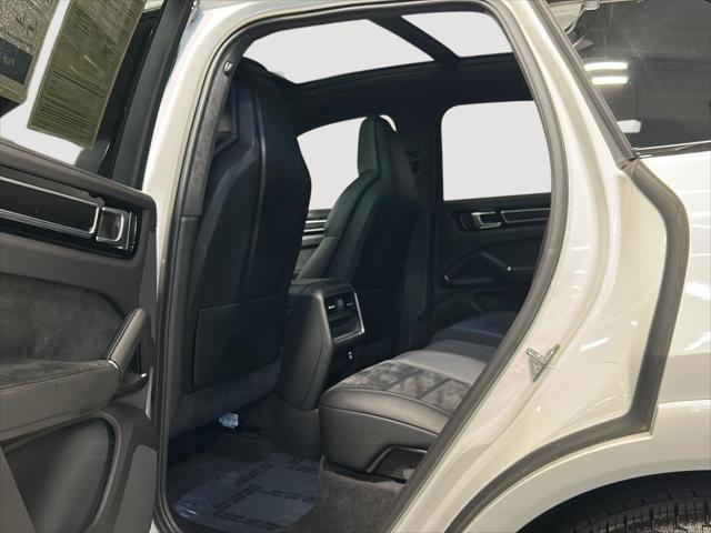 2023 Porsche Cayenne GTS