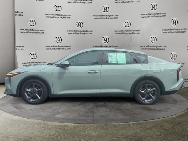 2025 Kia K4 LXS 2025 Kia K4 LXS