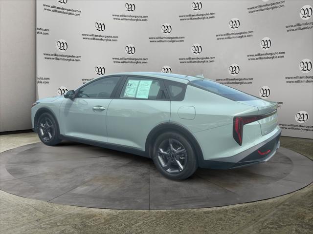2025 Kia K4 LXS 2025 Kia K4 LXS
