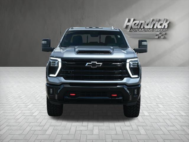 2025 Chevrolet Silverado 2500HD 4WD Crew Cab Standard Bed LTZ
