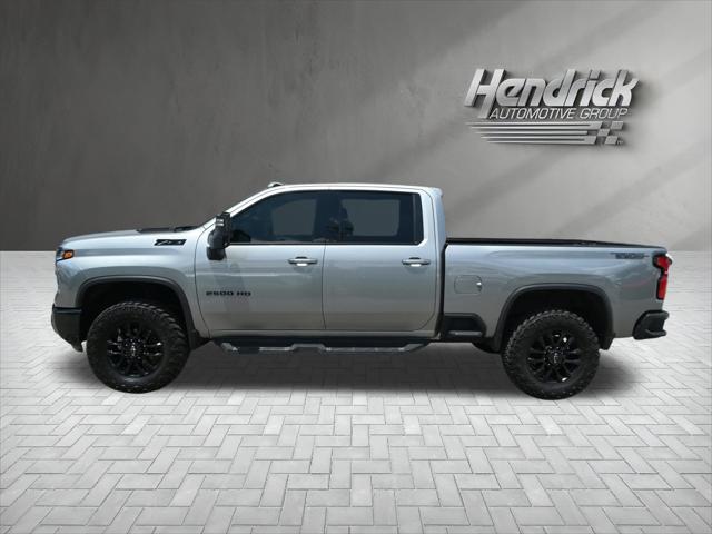 2025 Chevrolet Silverado 2500HD 4WD Crew Cab Standard Bed LTZ