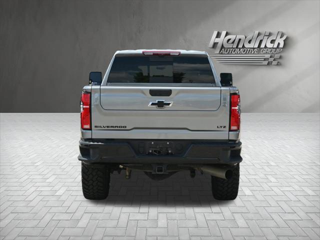 2025 Chevrolet Silverado 2500HD 4WD Crew Cab Standard Bed LTZ