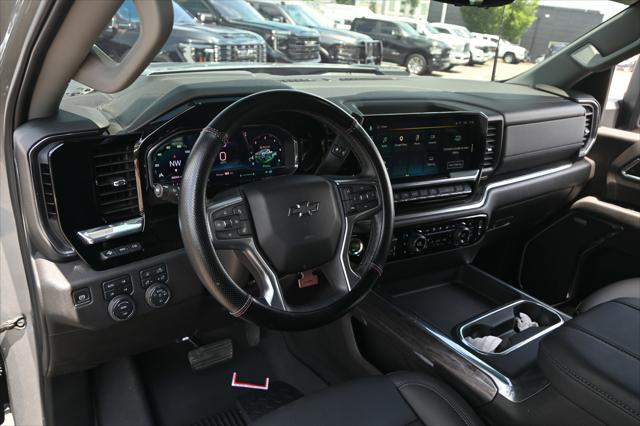 2025 Chevrolet Silverado 2500HD 4WD Crew Cab Standard Bed LTZ