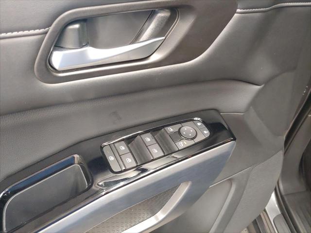 2024 Nissan Pathfinder SL 4WD