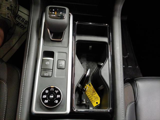2024 Nissan Pathfinder SL 4WD